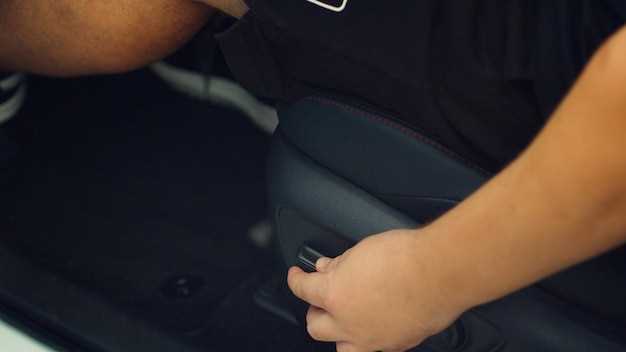 Извлечение каркаса сиденья