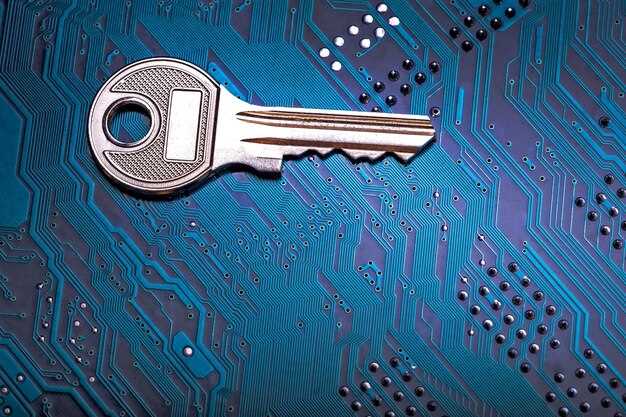Почему Патфайндер 2013 не видит электронный ключ: основные причины несовместимости и настройки